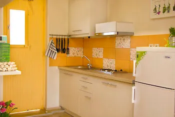 Nikostudios Argostoli  Grécia