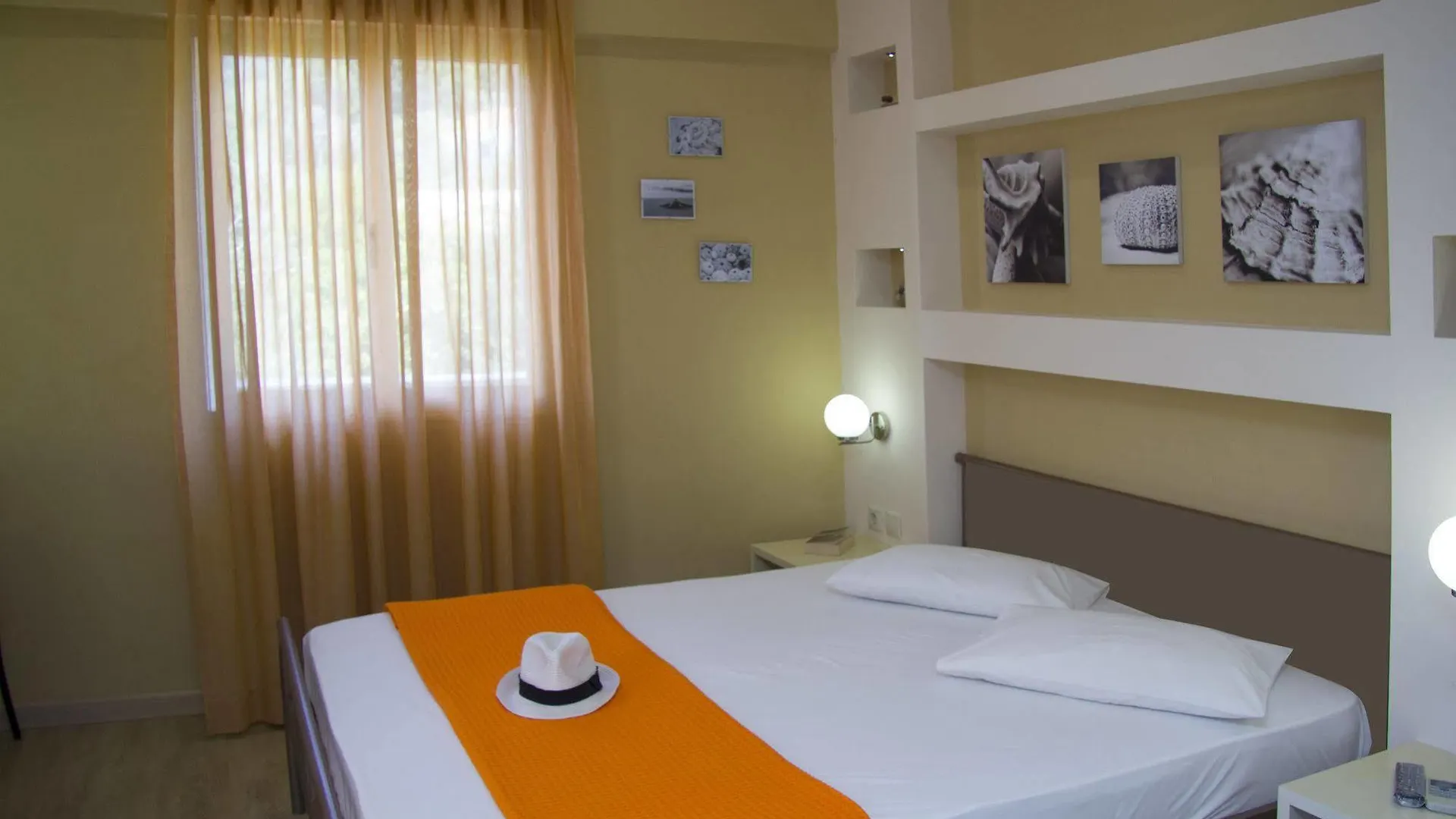 Nikostudios Argostoli  0*, Argostoli (Kefalonia)